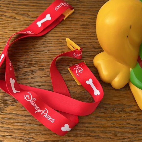 Disneyland popcorn bucket - Picture 4 of 4